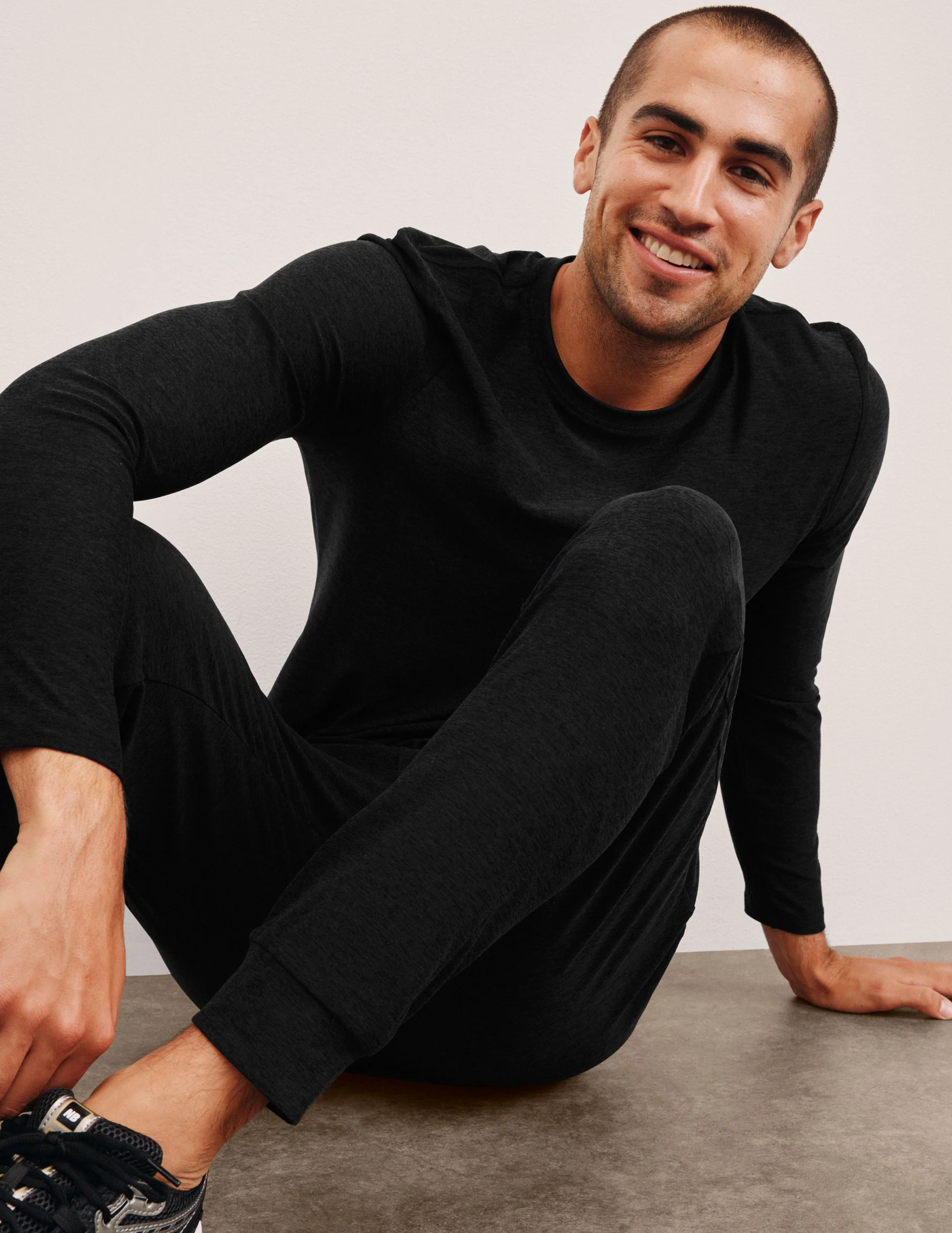 Always Beyond Men's Long Sleeve Crew 2.0 - Image 7