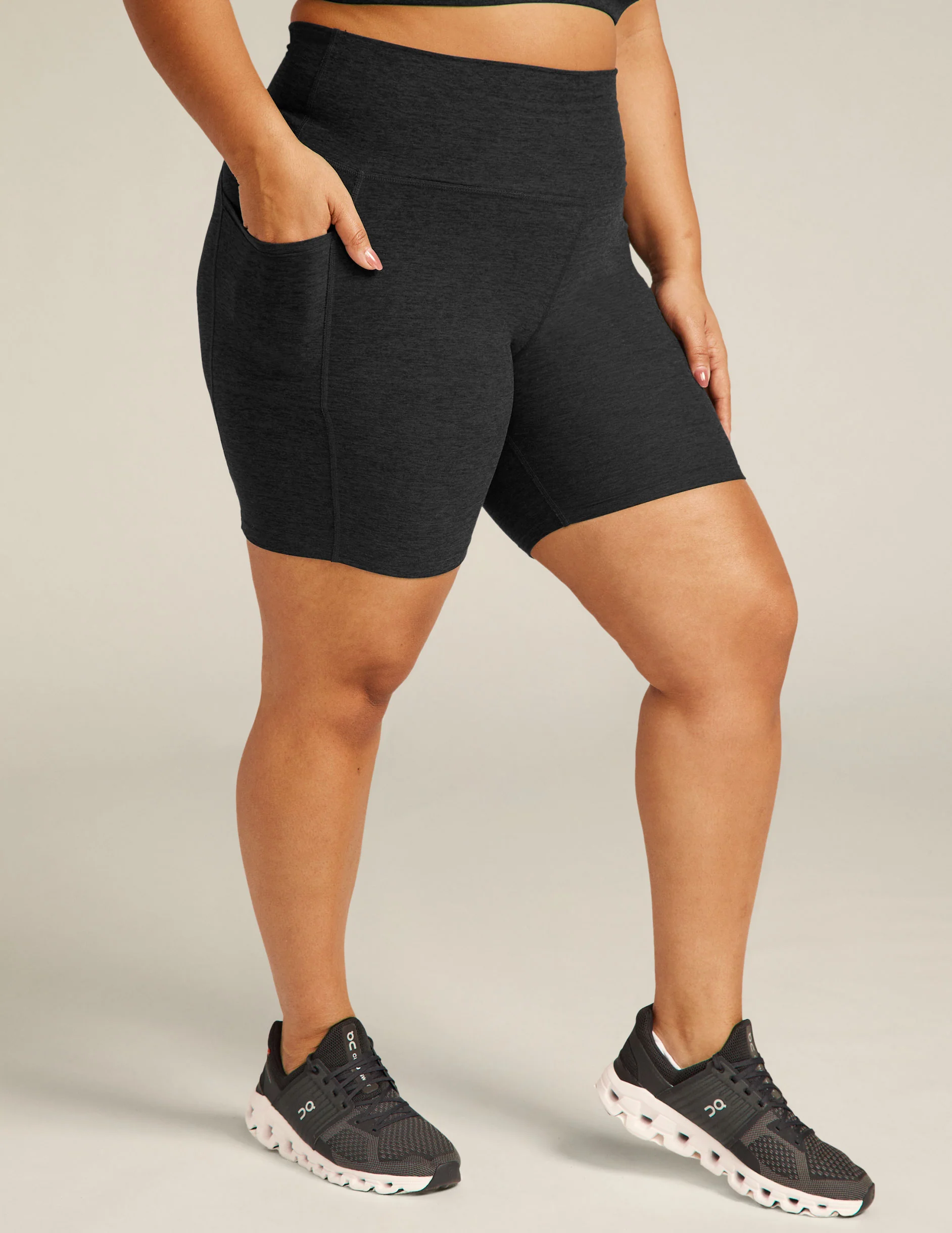 Spacedye Keep Pace 7" Pocket Short - Image 5